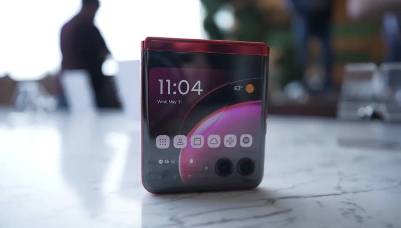 Motorola Razr Plus