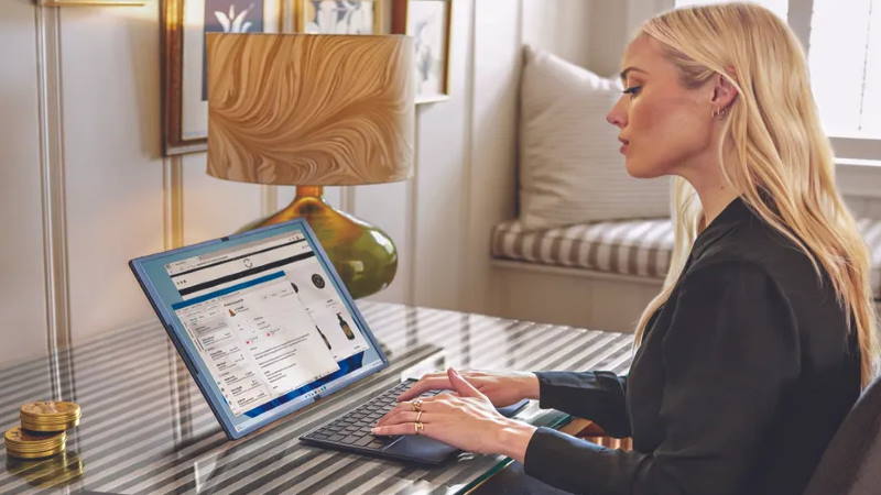 HP Spectre Fold