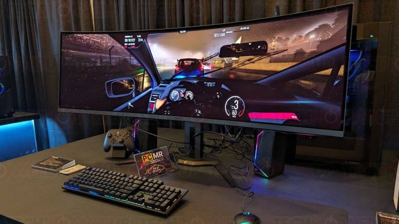 Aorus CO49DQ